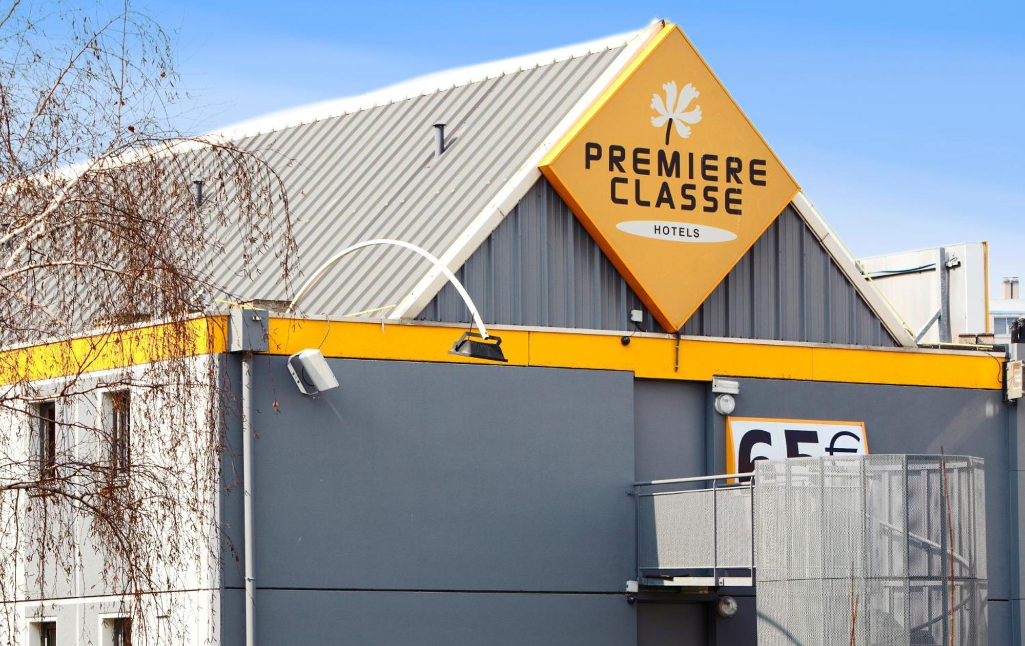 Premiere Classe Montreuil Montreuil  Exterior foto Premier Classe Hotel in Paris